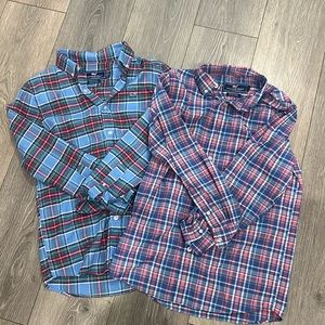 Vineyard Vines Long Sleeve Button Up Shirts (lot of 2) - Like New Boys Youth Med